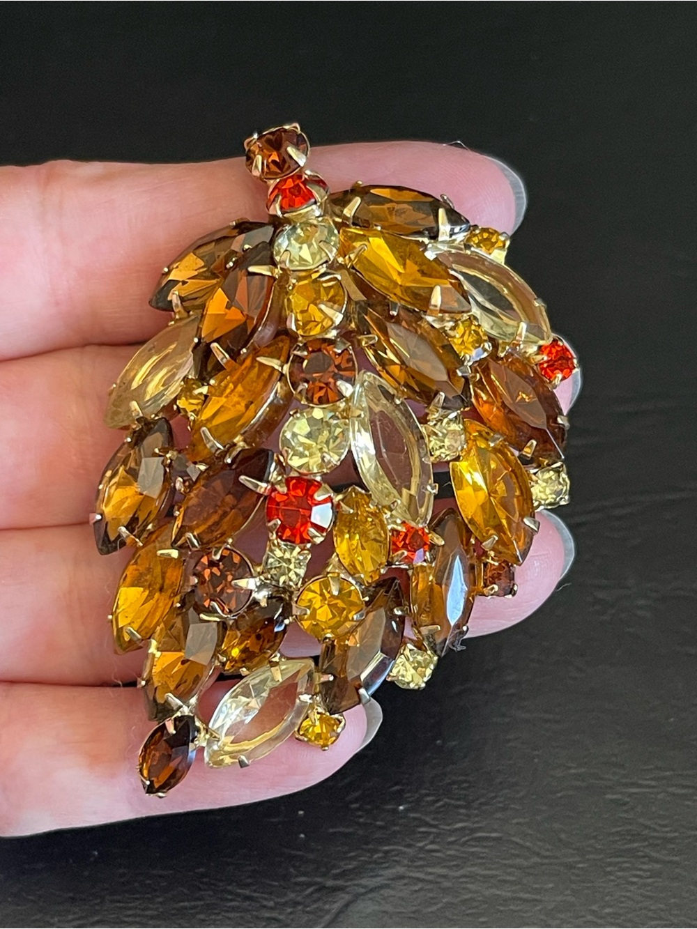 Vintage Juliana Amber & Topaz color rhinestone Leaf Cluster Brooch.